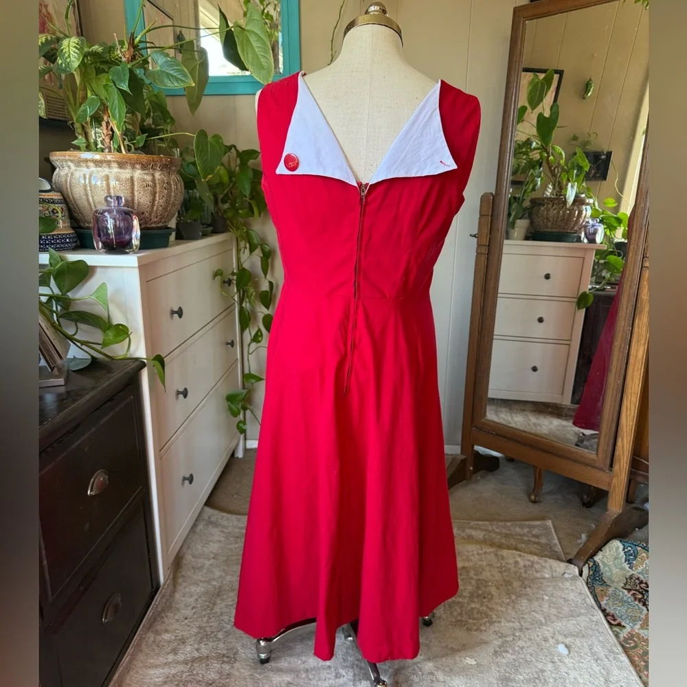 Tatyana Retro Red Swing Pinup Style Cutout Dress, plus size 2X - Picture 6 of 12